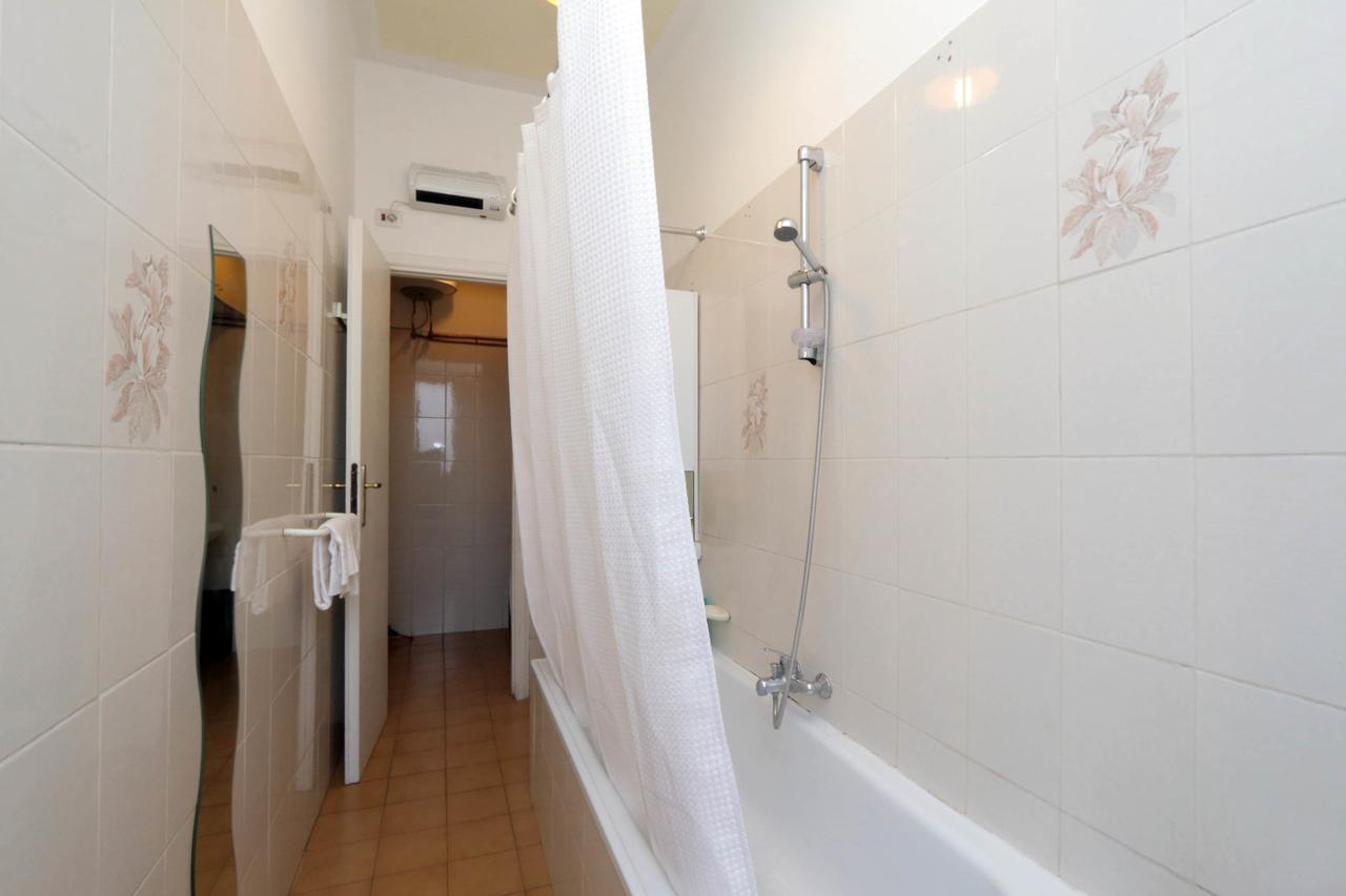 Central San Lorenzo Apartment Roma Ngoại thất bức ảnh